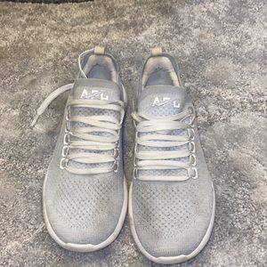 APL Techloom Breeze Sneakers